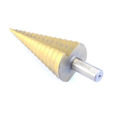 BROCA ESCALONADA TITANIO 4 - 32MM MADER - 63428-1