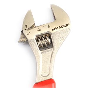 LLAVE INGLESA 6"- 150MM MANGO RECUBIERTO ROJO MADER - 61196-1