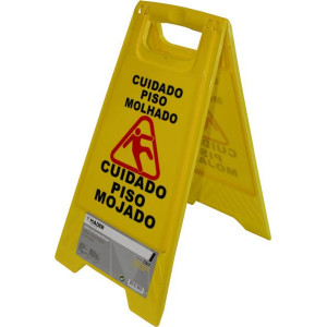 SEÑAL PISO MOJADO 20x29x61cm MADER
